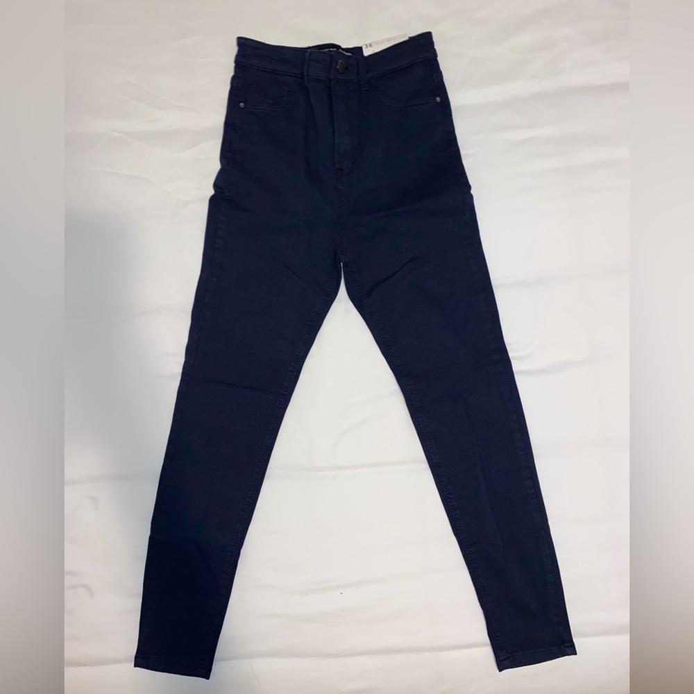High Waisted Jeans - Stradivarius